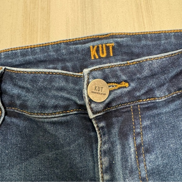 KUT From The Kloth Medium Wash "Crop Straight Leg" Blue Jeans, Size 10 (US) - Picture 2 of 8